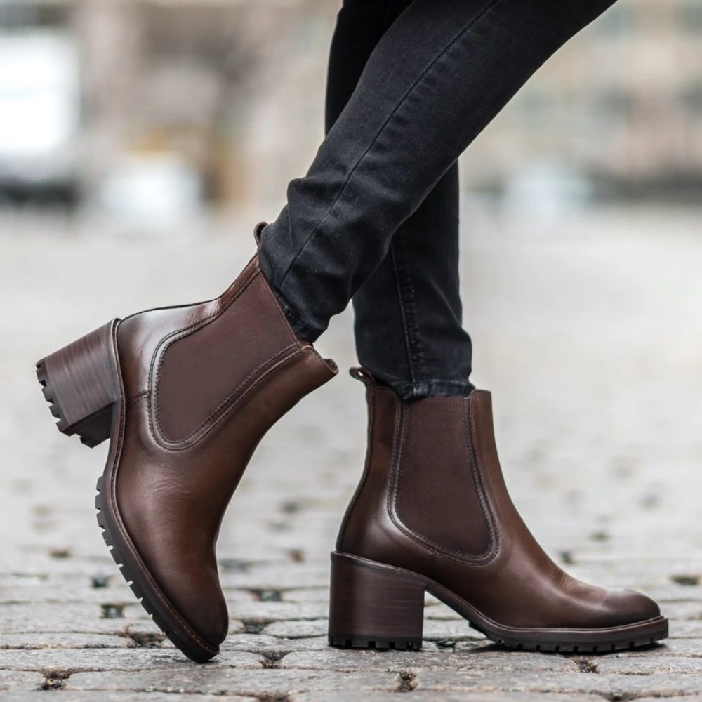 THURSDAY Boot Co. Knockout Boots in Brown NEVER WORN